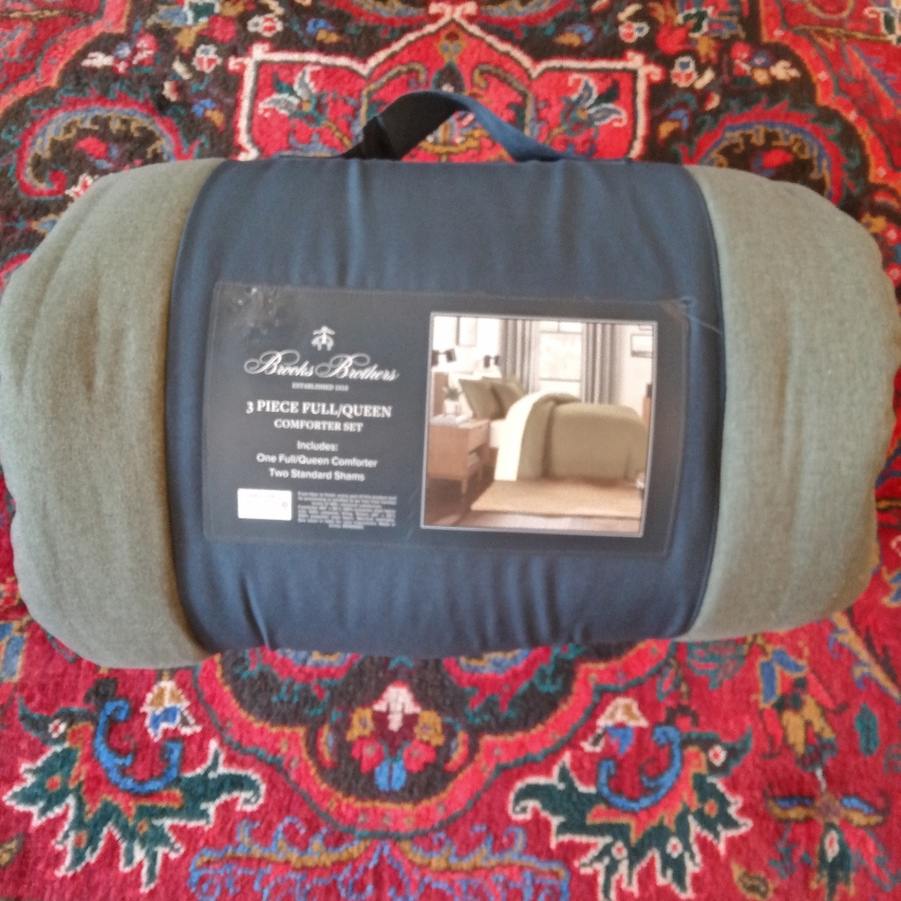 Brooks Brothers Comforter Set